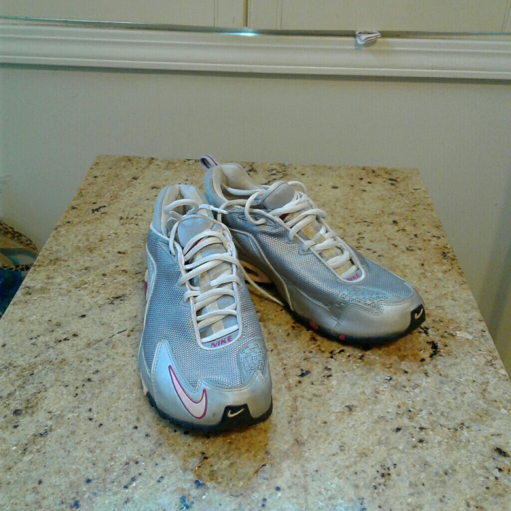 Woman's Athletic Sneakers